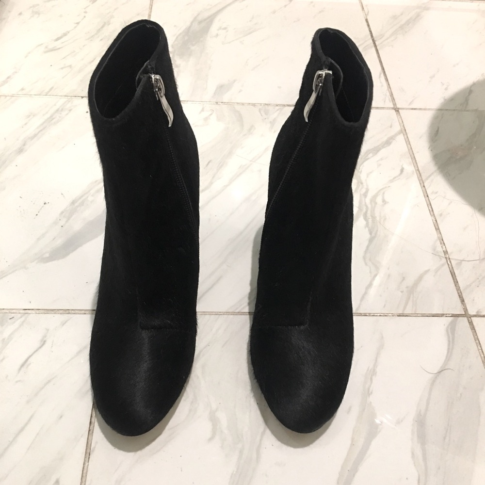Brand new genuine leather bootie- Size 7
